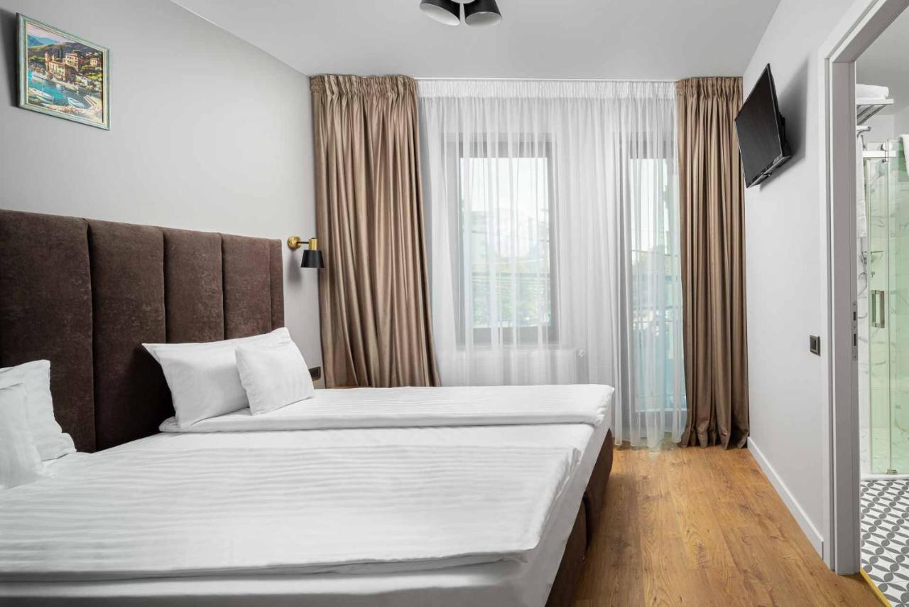 Labirint Boutique Hotel Bucarest Exterior foto